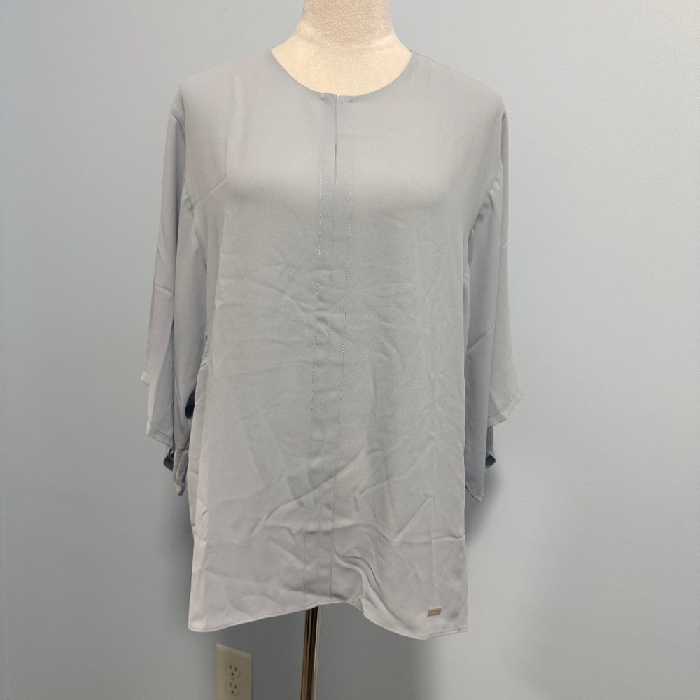 TAHARI Short Sleeve Light Blue Chiffon Top Blouse Size M New
